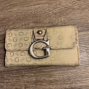 Guess Wallet